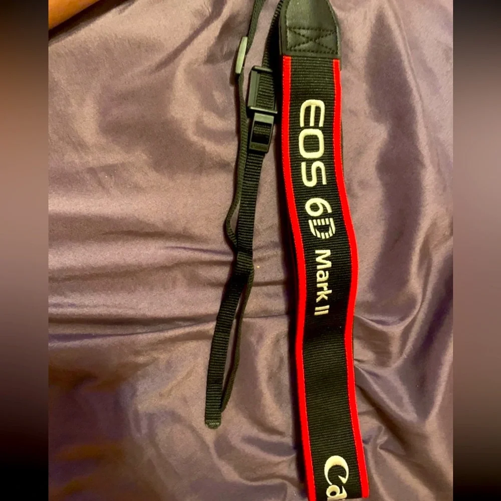 Canon Camera strap-new